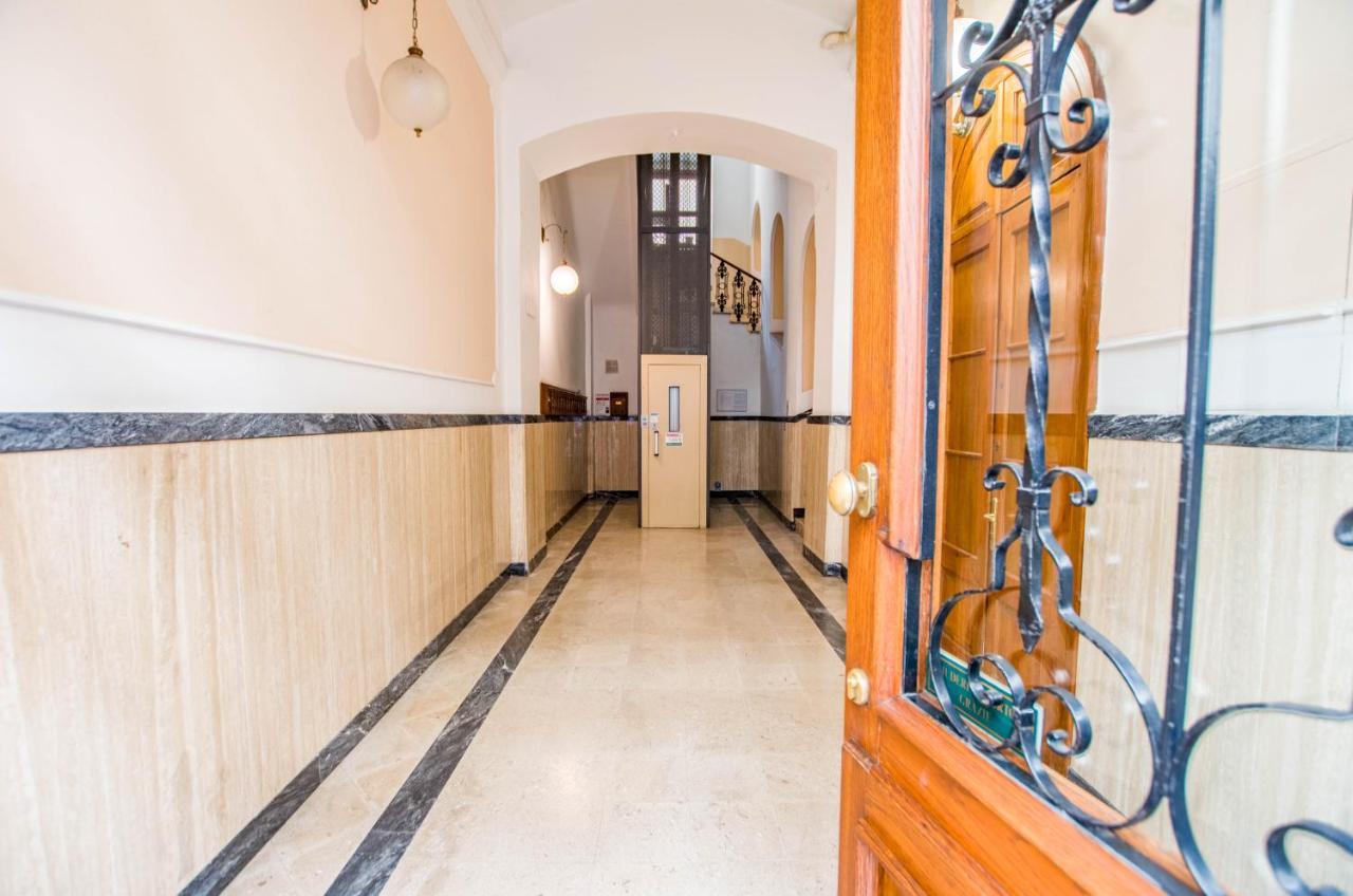 Casa Vacanze Al Teatro Triest Exterior foto